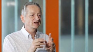 Geoffrey Hinton urges researchers to design AI with nurturing instincts to protect humanity