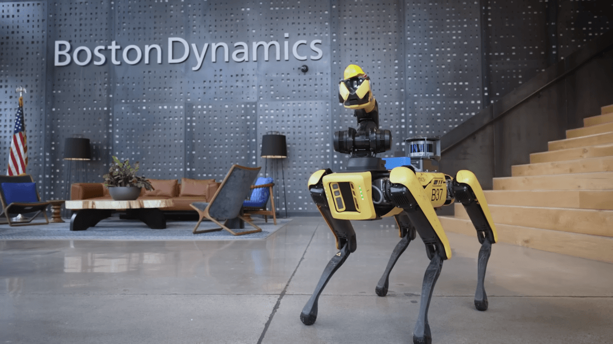 Robot dog with human voice: Boston Dynamics integrates ChatGPT into Spot